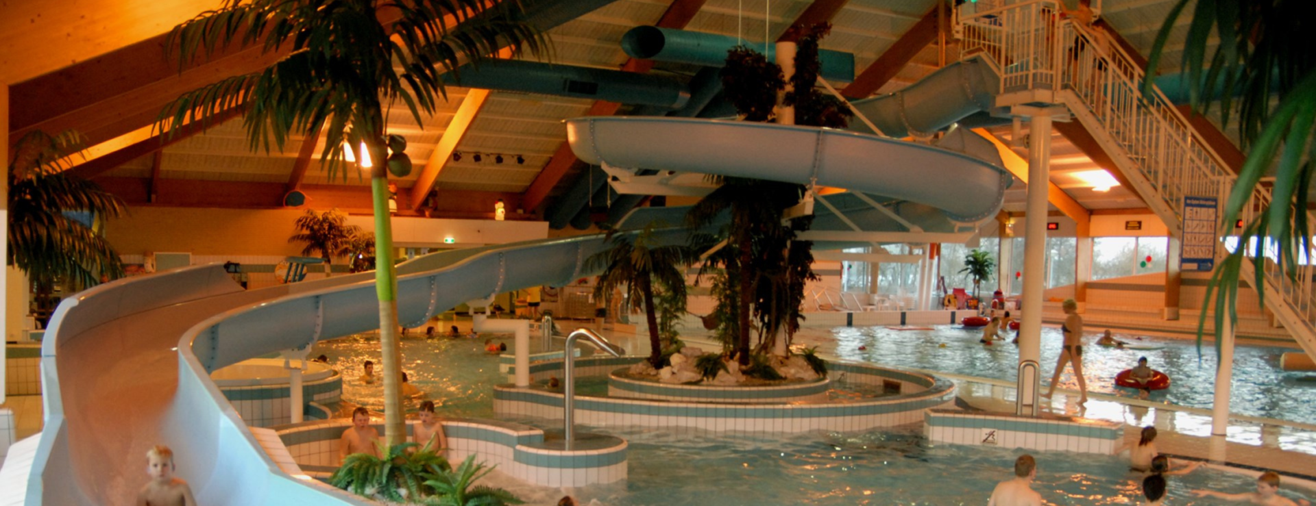 binnenzwembad Recreatiebad EuroParcs Enkhuizer Strand