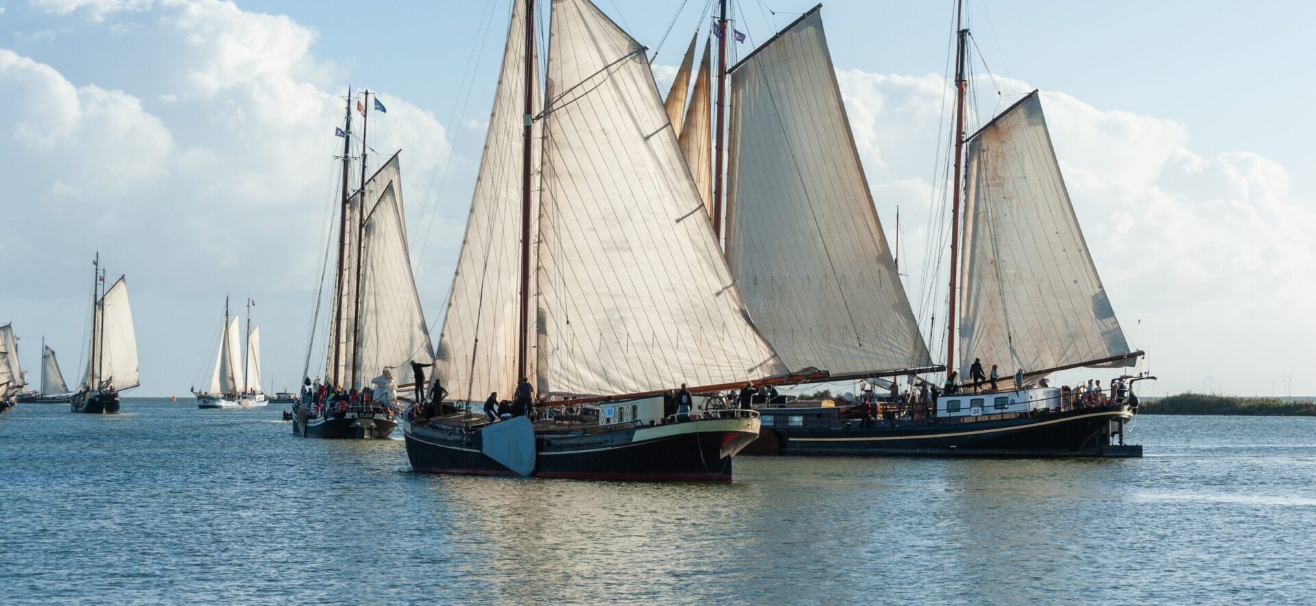 Zeilen op het Ijselmeer